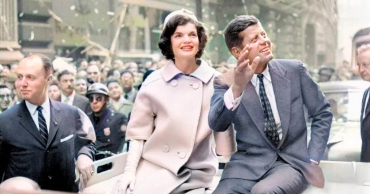 Kennedinin müəmmalı ölümü: Qatil bir, yoxsa iki nəfər olub?