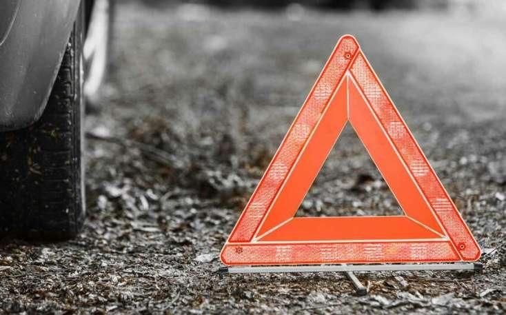 Təcili yardım maşını qəzaya düşdü