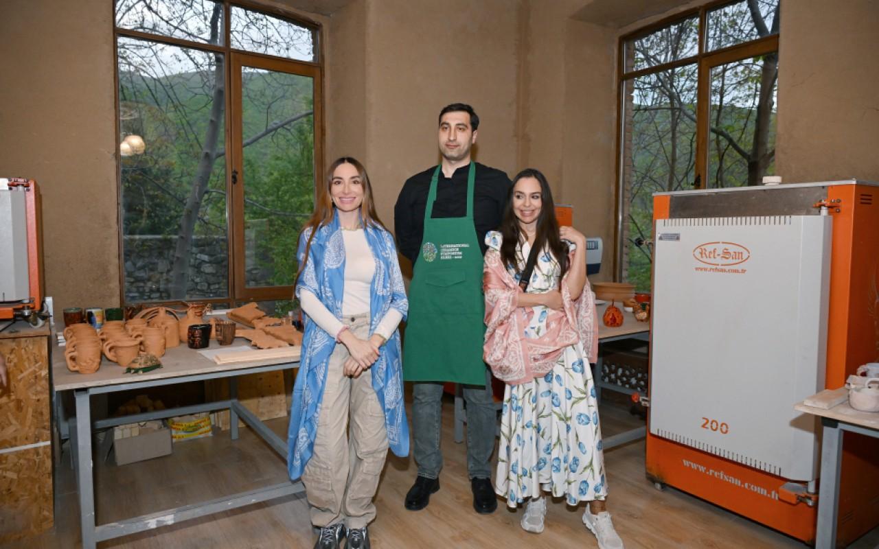 Leyla və Arzu Əliyevalar "ABAD" Keramika və Tətbiqi Sənət Mərkəzi ilə tanış oldular - FOTOLAR
