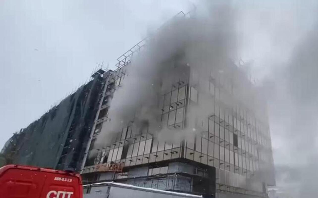 Moskvada güclü YANĞIN: 8 nəfər ölüb - VİDEO