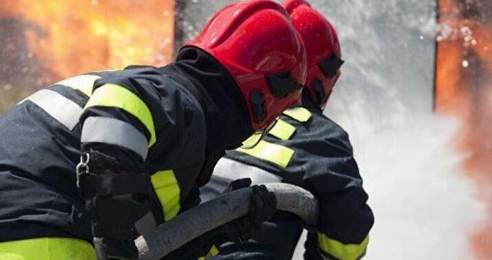 Kürdəmirdə ev yandı, bir nəfərin meyiti aşkar edildi