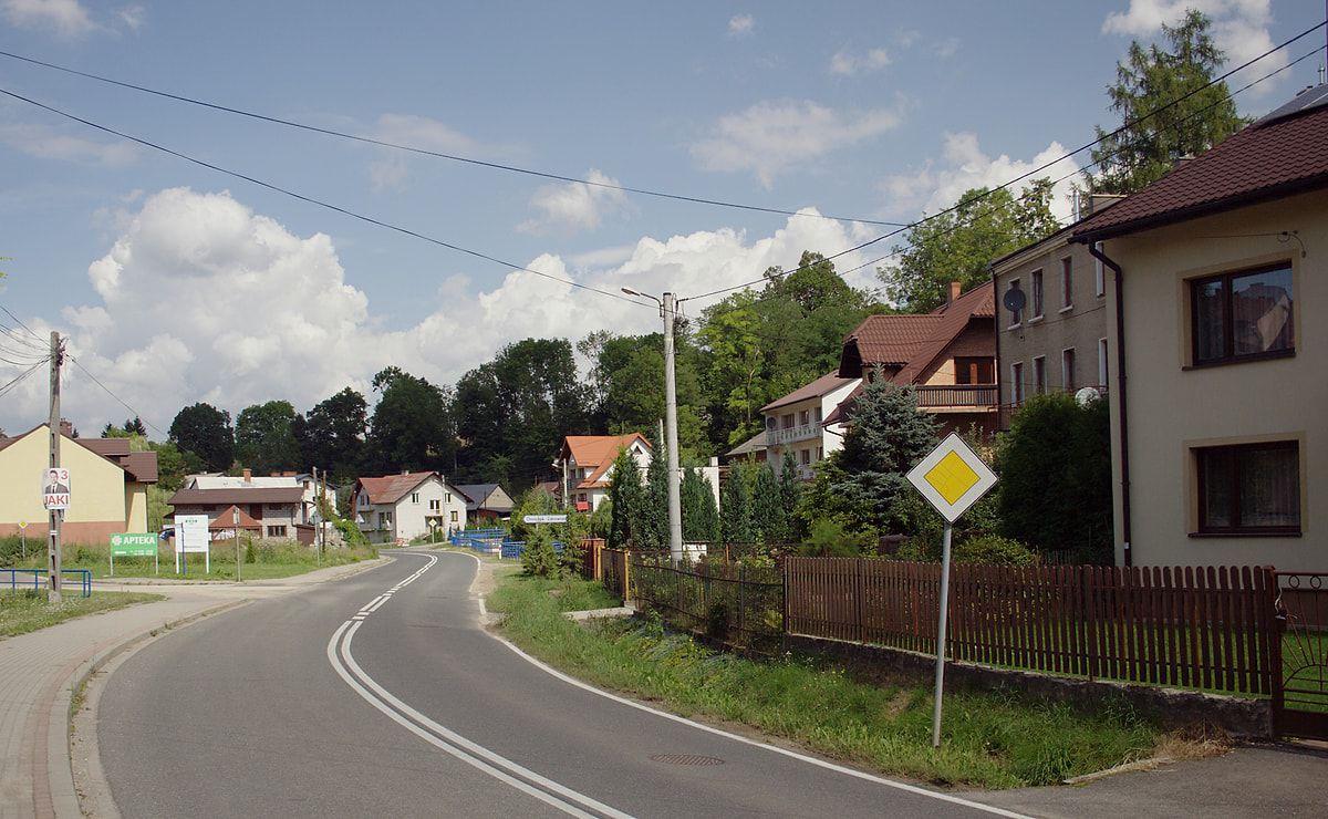 6000 nəfərin sığışdığı 9 kilometrlik küçə