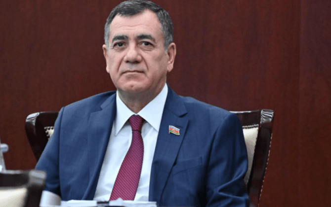 "Yersiz müzakirələr açmaqla insanları narahat etməyə dəyməz" -Qüdrət Həsənquliyev