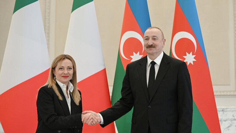 Cirocia Meloni: Dostluq əlaqələri bundan sonra daha da inkişaf edəcək