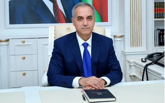 İcra başçısı sektor müdirini vəzifədən azad etdi- FOTO