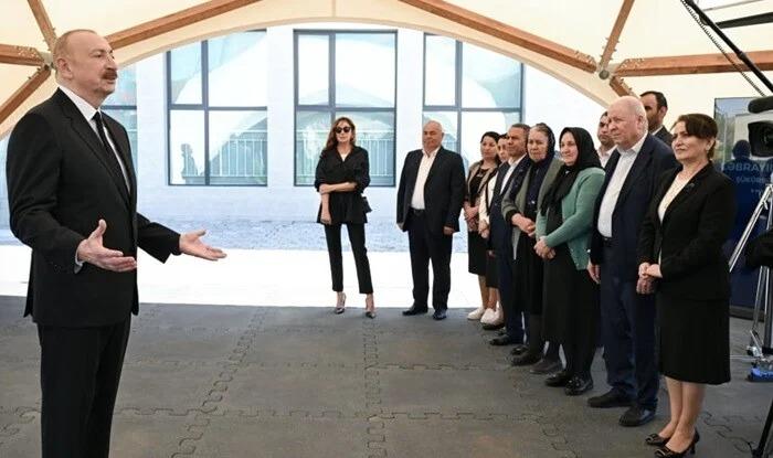 İlham Əliyev və xanımı Şükürbəyli sakinləri ilə görüşdü