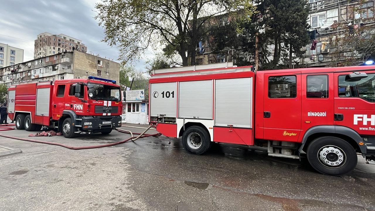 Lökbatanda güclü yanğın - Anbar yanır