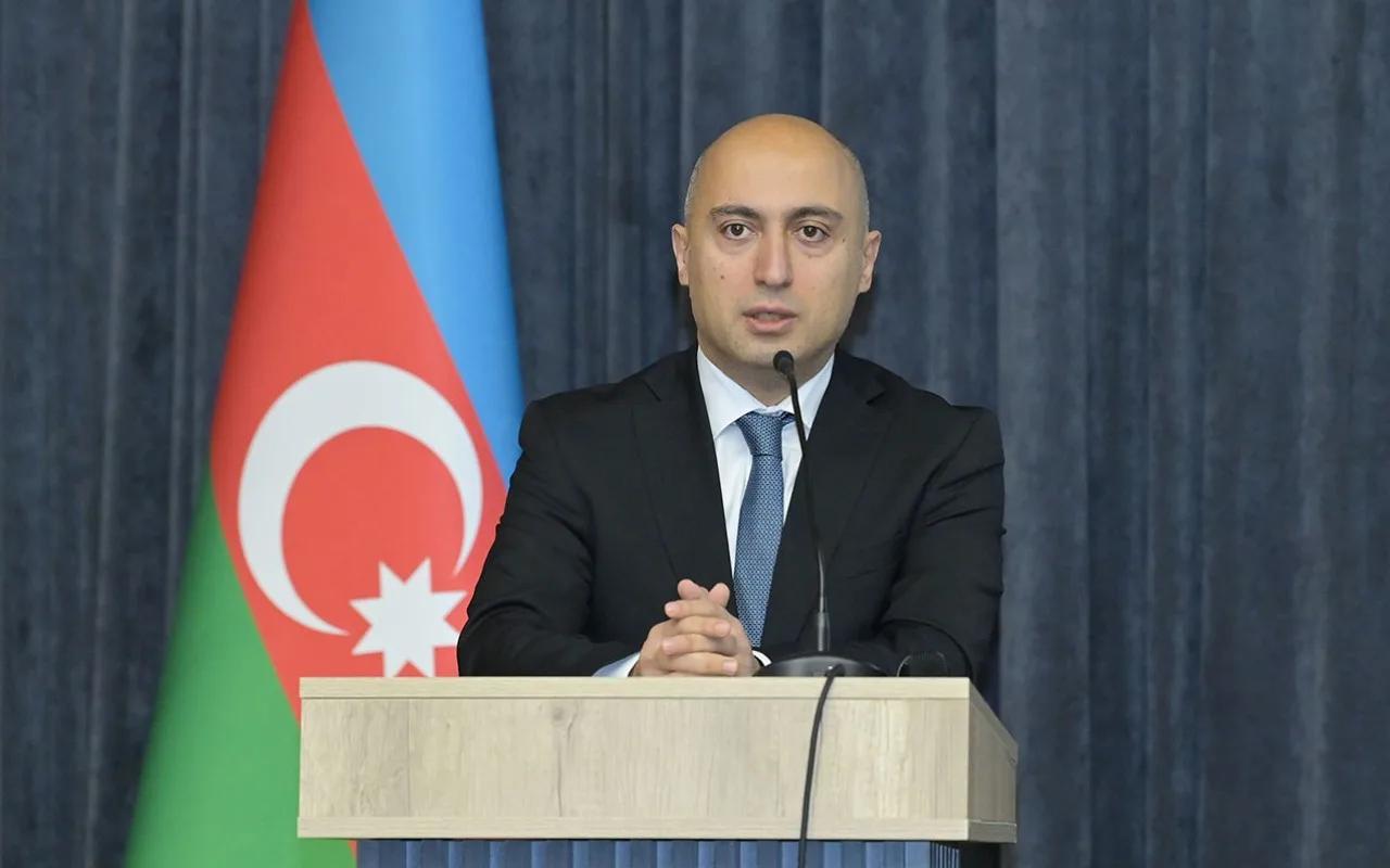 "Bir neçə universitetimiz TOP siyahıya düşüb" - Emin Əmrullayev