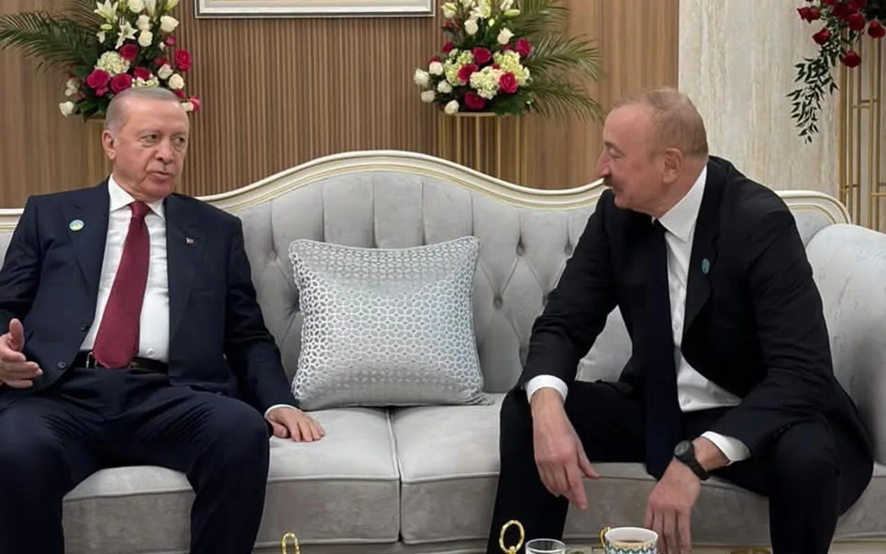Liderlər çay süfrəsində söhbətləşiblər - FOTO