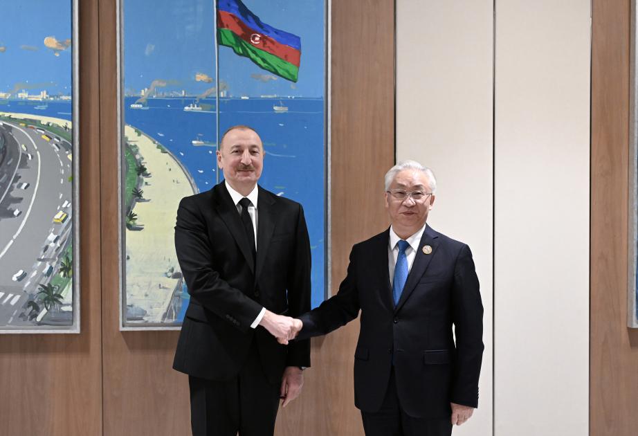 İlham Əliyev Çin Dövlət Şurasının Baş nazirinin müavinini qəbul etdi - FOTO
