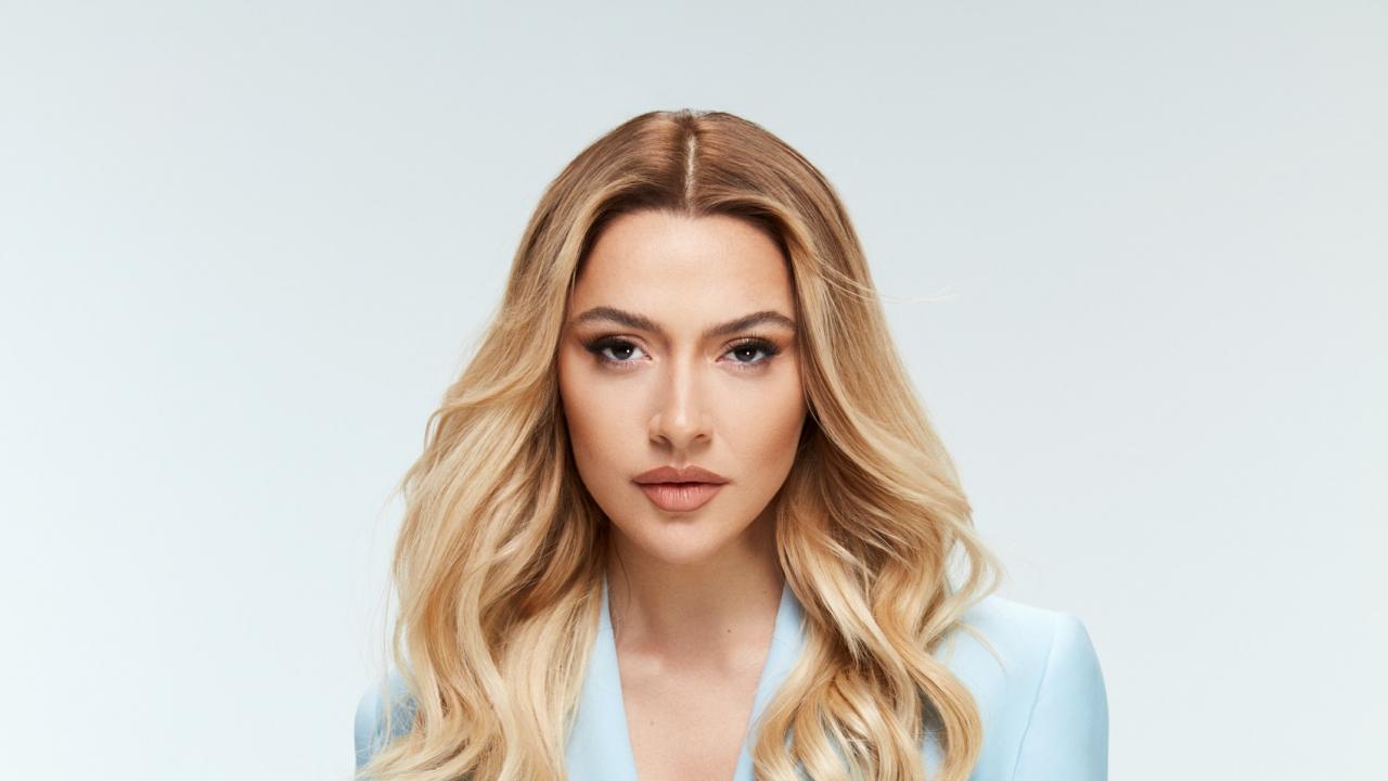 Hadise keçmiş sevgilisinə eyham vurdu: "Mən olmasam..."
