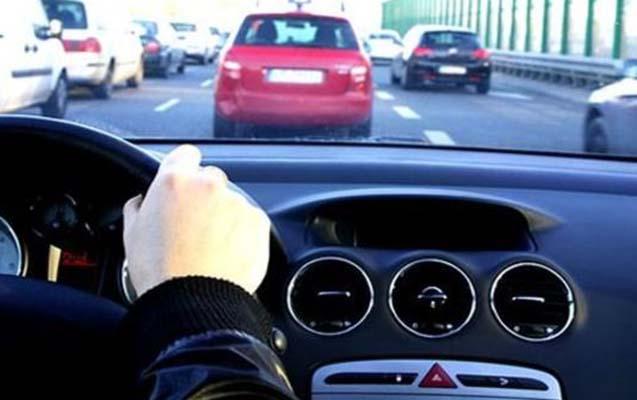 Bu şəxslər iki ildən bir sürücülük vəsiqəsi almalıdır