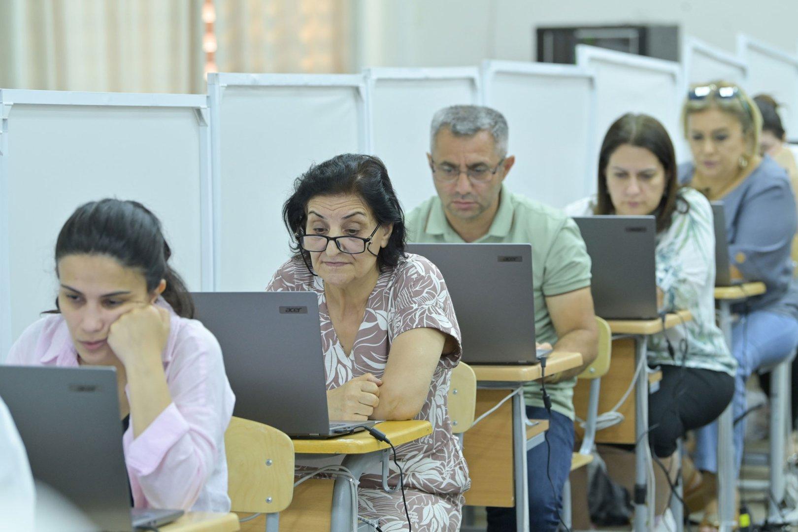 Müəllimlərin yerdəyişməsi müsabiqəsi üzrə vakansiya seçimi başladı