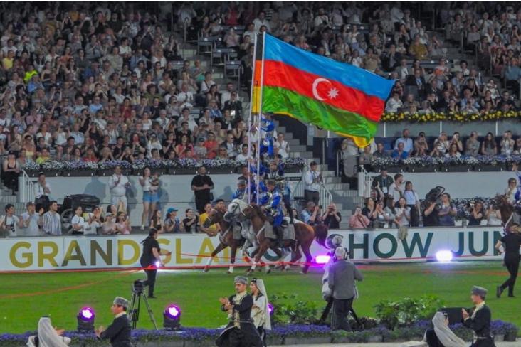Qarabağ atları və milli musiqimiz Avropada - FOTOLAR