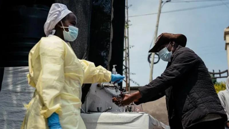 Minə yaxın şəxsdə Ebola simptomları müşahidə olundu