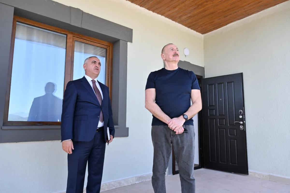 İlham Əliyev Xocalıda fərdi evlərlə tanış oldu - FOTOLAR