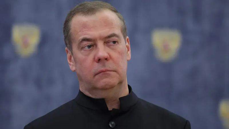 Ermənistandakı seçkiləri qeyri-qanunidir - Medvedev