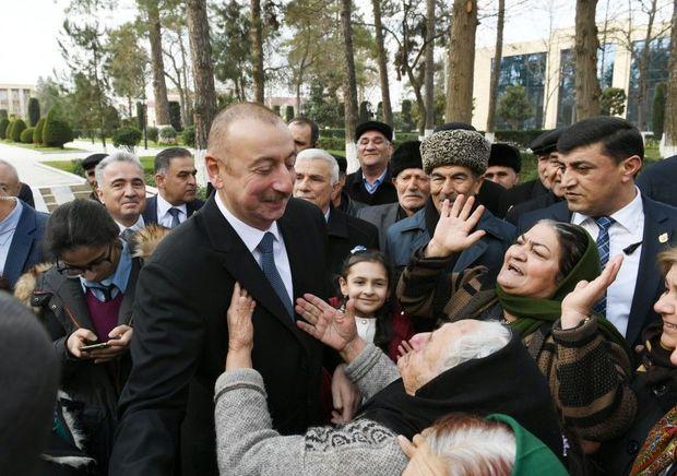 Xalqın sağlamlığı dövlətin diqqət mərkəzindədir