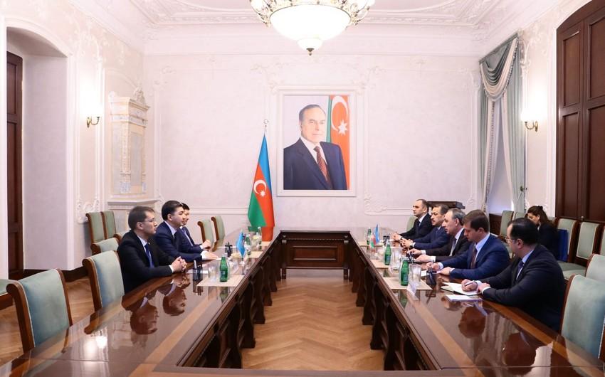 Qazaxıstanın Baş prokurorunun müavini Azərbaycana SƏFƏRƏ GƏLDİ