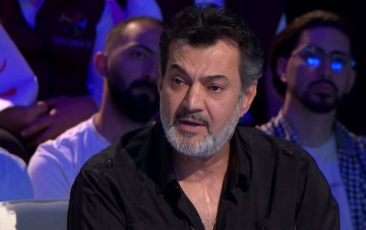 Əməkdar artistin 30 minlik telefon nömrəsi...