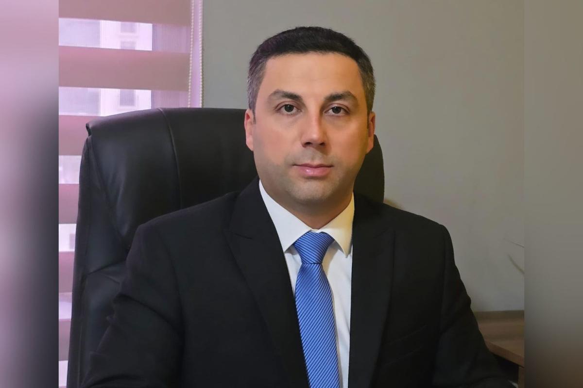"Bu, xarici qüvvələrin milli və ailə dəyərlərimizi məhv etmək planıdır" -Əli Vəliyev</s