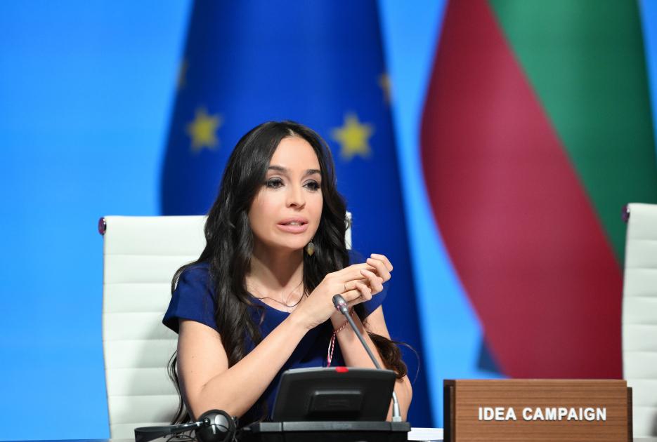 Leyla Əliyeva “Yaşıl enerji layihələri” sessiyasında çıxış edib