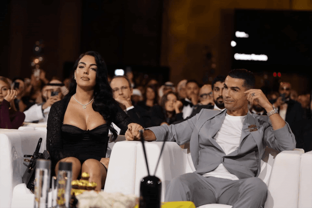 Ronaldonun "ağlasığmaz" evlilik müqaviləsi bəlli oldu