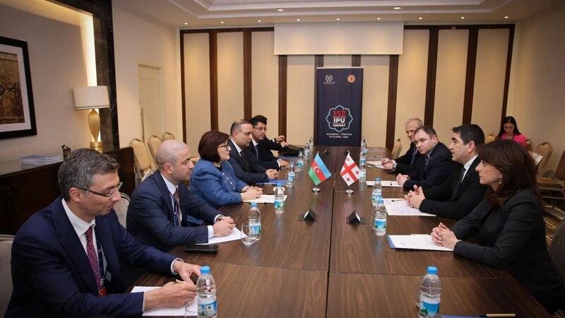 Sahibə Qafarova İstanbulda Papuaşvili ilə görüşdü Sahibə Qafarova İstanbulda Papuaşvili ilə görüşdü