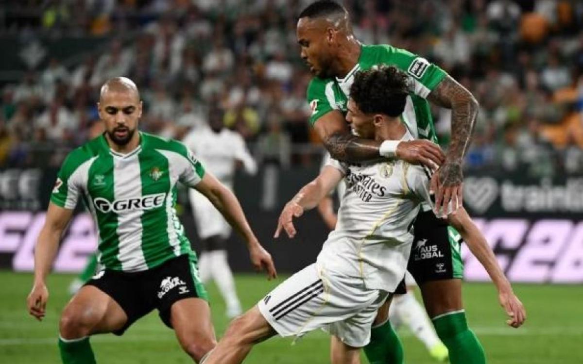"Real Madrid" xal itirdi "Real Madrid" xal itirdi