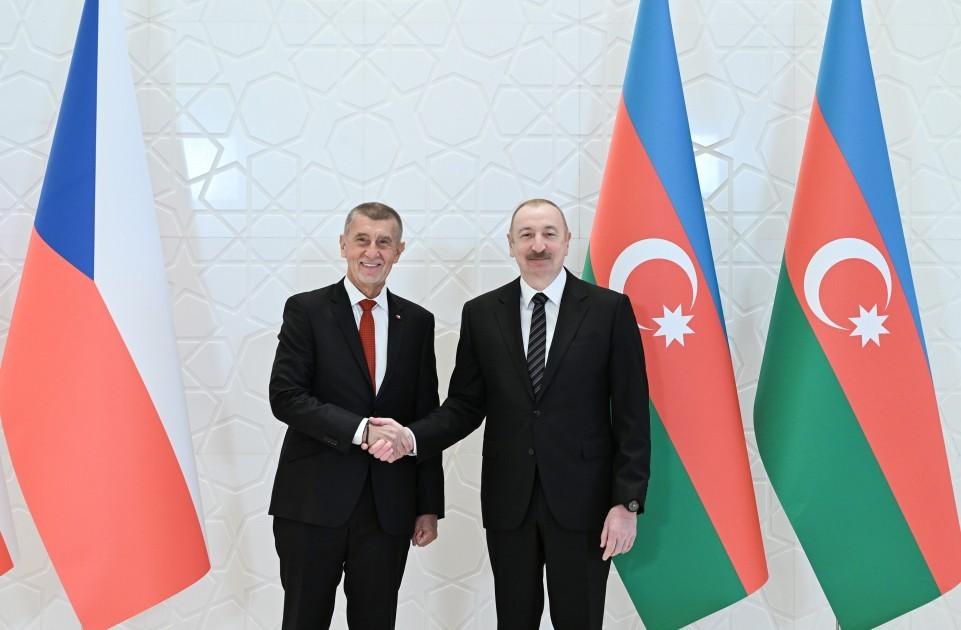 Qəbələdə Çexiyanın Baş naziri Andrey Babişin rəsmi qarşılanma mərasimi olub