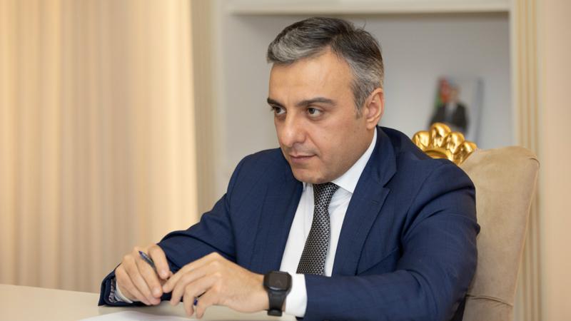 Vüsal Nəsirli onu işdən çıxardı Vüsal Nəsirli onu işdən çıxardı