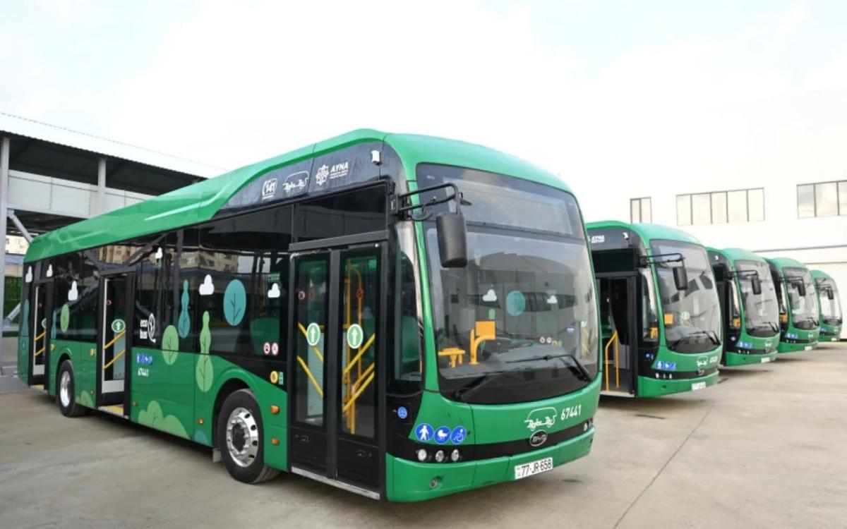 Bakıda yeni avtobuslar FƏALİYYƏTƏ BAŞLADI – Bu şəxslər üçün ödənişsizdir