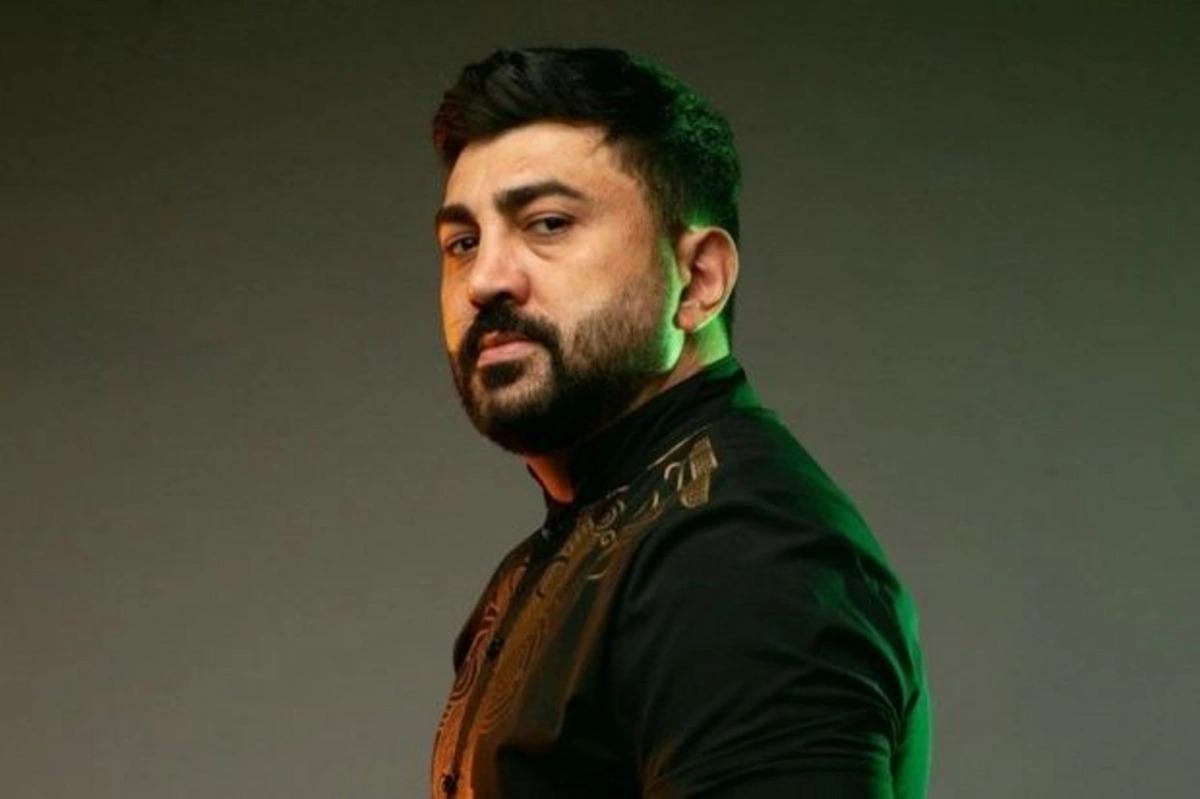 "Məni küftə-bozbaş verdiyiniz toylara dəvət etməyin" -Vüqar "Məni küftə-bozbaş verdiyiniz toylara dəvət etməyin" -Vüqar