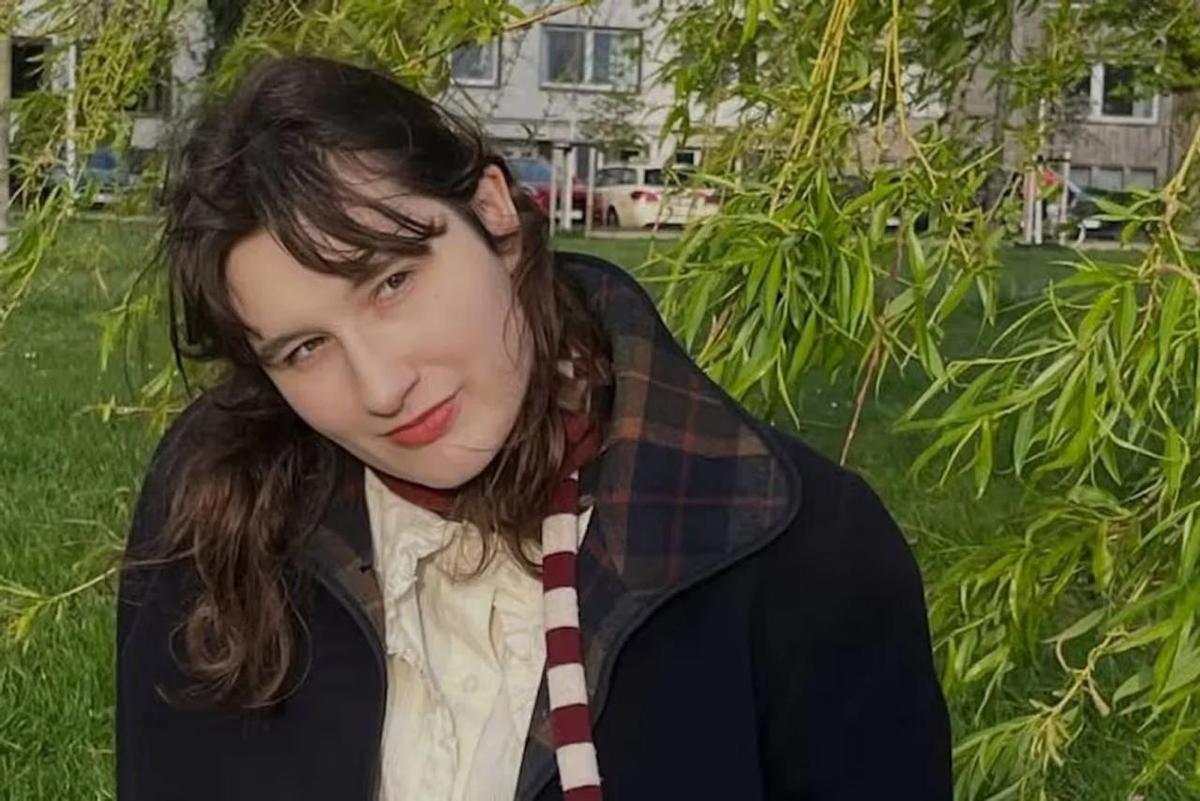 Tələbə Avropa ölkəsində bir ada qazandı: “Amma”sı var - Foto