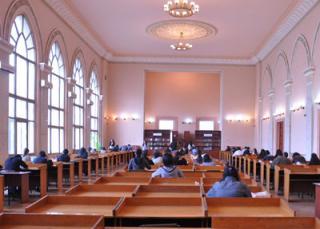 Kitabxanalarda oxucu sayı şişirdilir? – Fərid Cəfərovdan AÇIQLAMA Kitabxanalarda oxucu sayı şişirdilir? – Fərid Cəfərovdan AÇIQLAMA