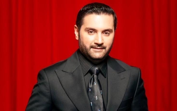 "O qədər imkanı var, məndən pulsuz bilet istəyir"
