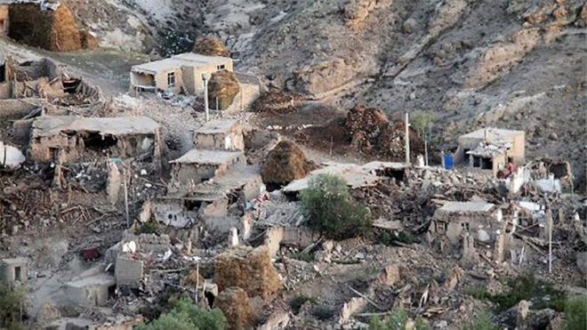 İranda zəlzələ: 16 nəfər yaralanıb İranda zəlzələ: 16 nəfər yaralanıb