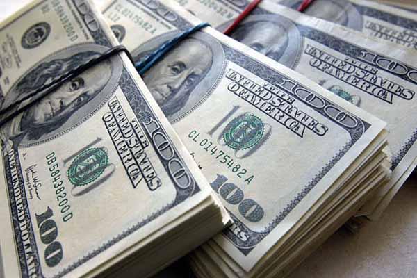 Gürcüstanda dollar kəskin bahalaşdı Gürcüstanda dollar kəskin bahalaşdı