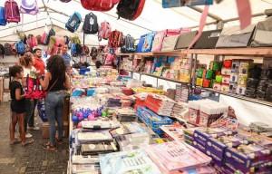 Bakıda 19 yerdə məktəb yarmarkaları fəaliyyətə başlayıb – SİYAHI Bakıda 19 yerdə məktəb yarmarkaları fəaliyyətə başlayıb – SİYAHI