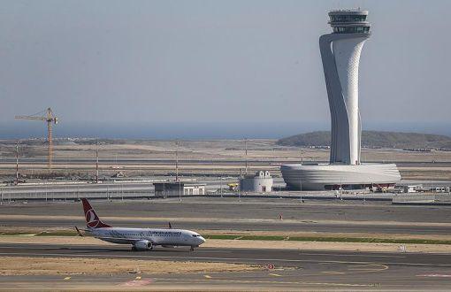 Aeroportdan sərnişinlər təxliyə olundu Aeroportdan sərnişinlər təxliyə olundu