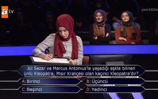 Türkiyə bu qızdan danışır - VİDEO Türkiyə bu qızdan danışır - VİDEO