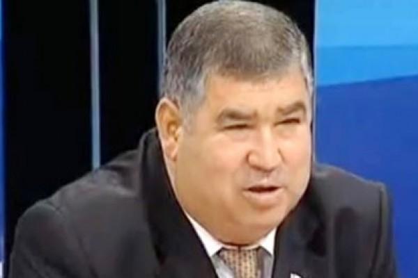 Fərhad Qəribov oğlunu əmisi oğlu ilə rəqib etdi Fərhad Qəribov oğlunu əmisi oğlu ilə rəqib etdi