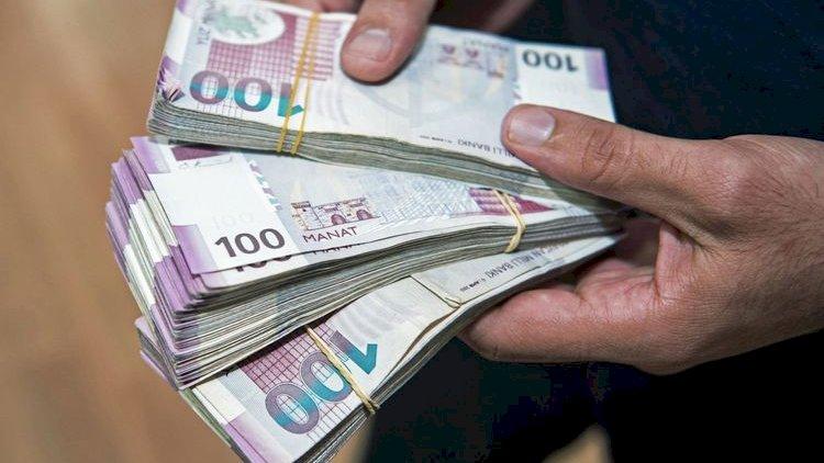 Şirkət əməkdaşına xəsarət yetirib 20 min manatı apardılar Şirkət əməkdaşına xəsarət yetirib 20 min manatı apardılar