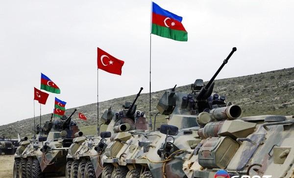İrəvan təşvişdə: 3 milyonluq türk ordusu Qarabağa girəcək - Video İrəvan təşvişdə: 3 milyonluq türk ordusu Qarabağa girəcək - Video