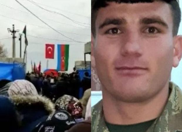 Ata 52 gün sonra meyiti tapılan şəhid oğluna qurban kəsdi - VİDEO Ata 52 gün sonra meyiti tapılan şəhid oğluna qurban kəsdi - VİDEO