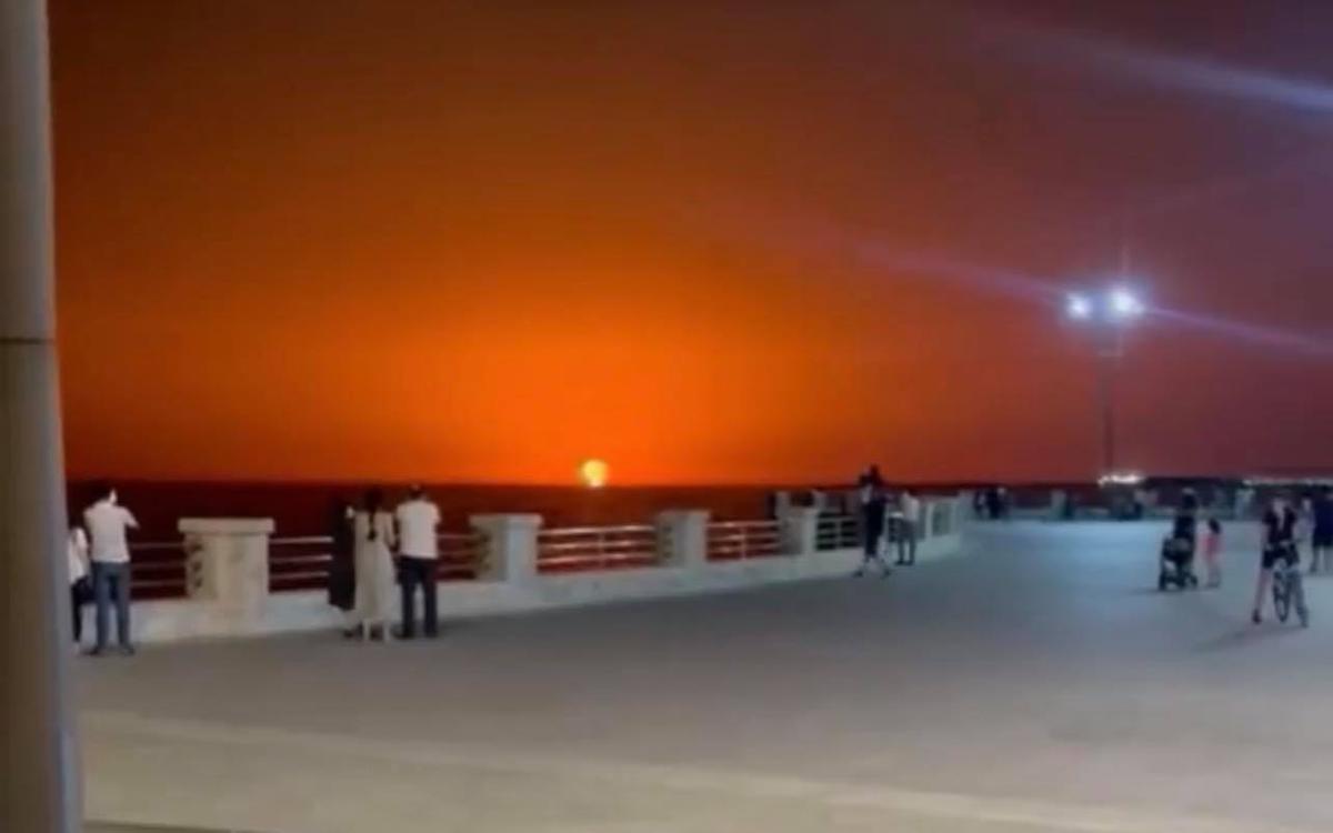 Xəzərdə dəhşətli partlayış oldu - VİDEO/FOTO Xəzərdə dəhşətli partlayış oldu - VİDEO/FOTO