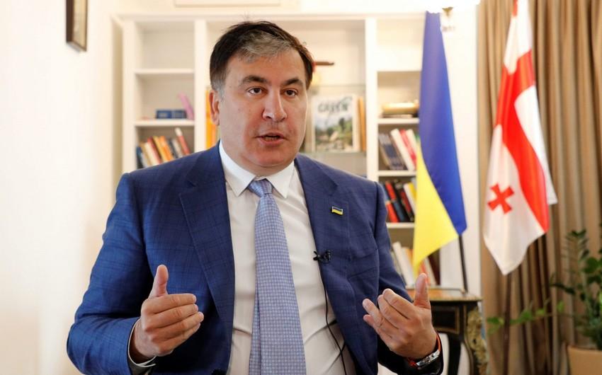 Saakaşvili etiraf etdi: Müğənnidən nikahdankənar qızı var - FOTOLAR Saakaşvili etiraf etdi: Müğənnidən nikahdankənar qızı var - FOTOLAR