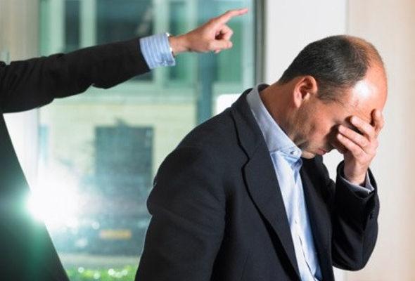 Prokurorluğun bir işçisi qovulub, 5-nə töhmət verilib Prokurorluğun bir işçisi qovulub, 5-nə töhmət verilib