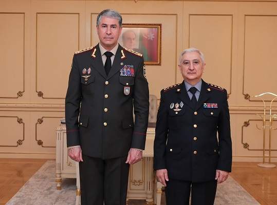 Vilayət Eyvazov polkovniki belə yola saldı - Foto Vilayət Eyvazov polkovniki belə yola saldı - Foto