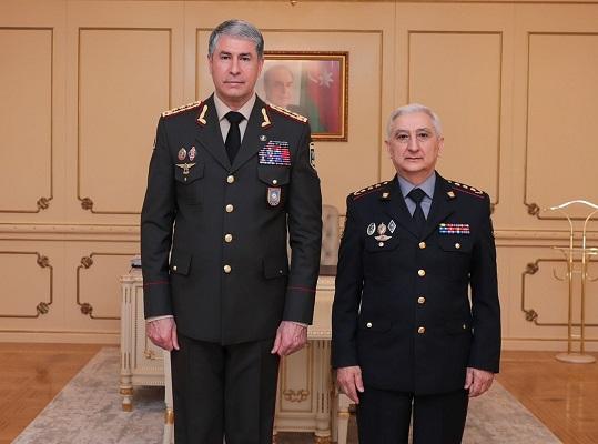 Vilayət Eyvazov polkovniki belə yola saldı - Foto Vilayət Eyvazov polkovniki belə yola saldı - Foto